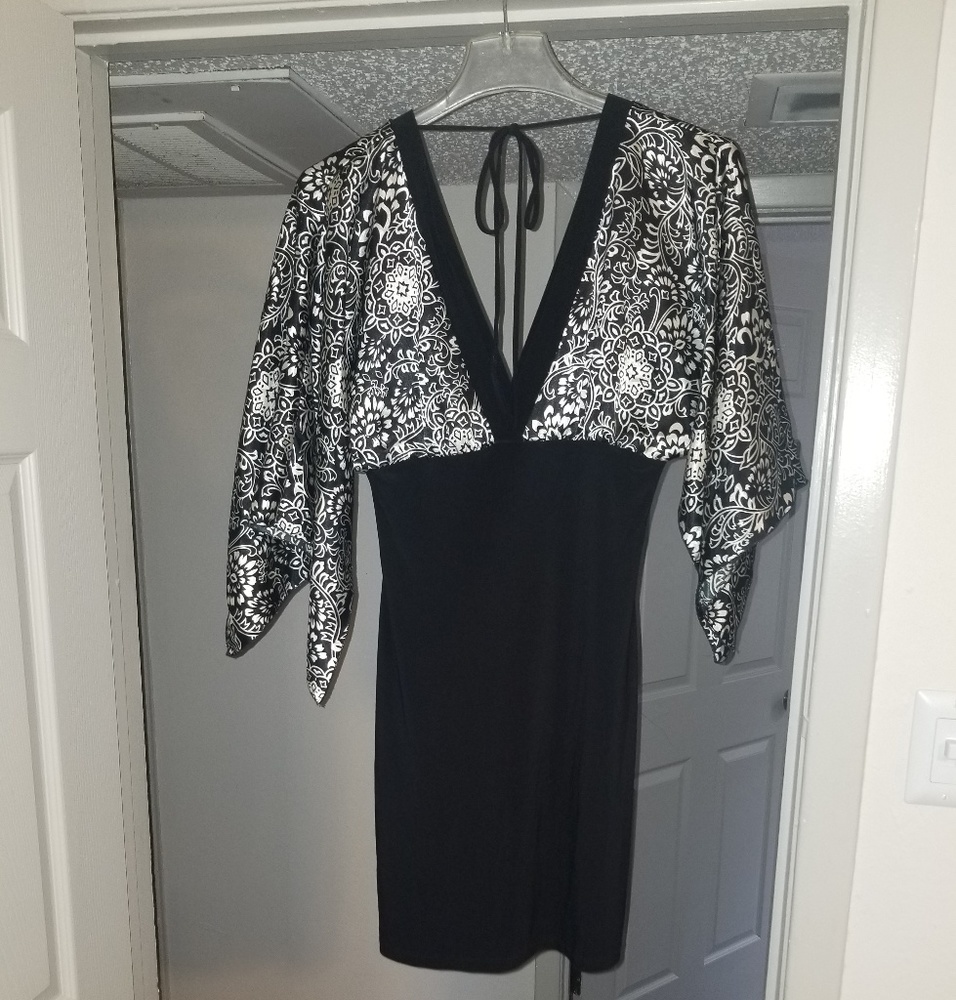 UNYX Kimono style dress